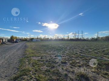 Terreno · 1500m² · Venta de Terreno 1500 m² B° Privado en Cipolletti