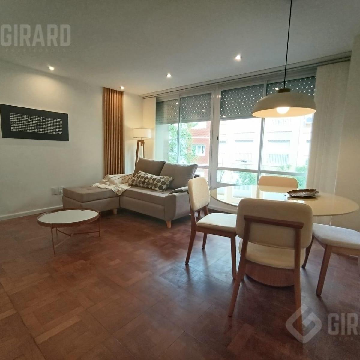Departamento de 3 ambientes en venta en semipiso, centro de Mar del Plata
