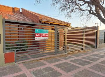 INA-INA-189_2 · Casa en Alquiler Calle Salmón, Maipú