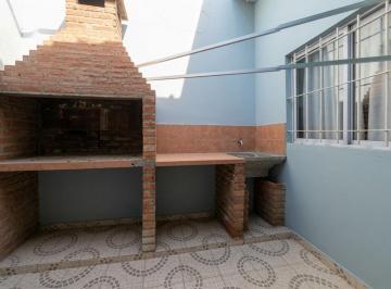 Departamento · 60m² · 4 Ambientes · Venta Departamento General Bustos 2 Dorm.
