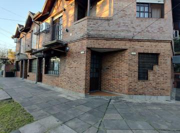 Oficina comercial de 2 ambientes, San Isidro · Alquiler de Oficina, Local o Deposito Todo en Planta Baja con Patio - Panama 996 Martinez