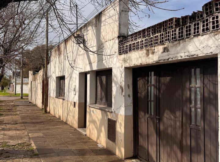 Casa · 200m² · 3 Ambientes · 1 Cochera