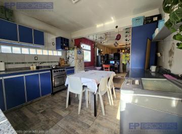Casa · 120m² · 3 Ambientes · 2 Cocheras · Venta Casa 3 Amb, con Jardin, Ituzaingo