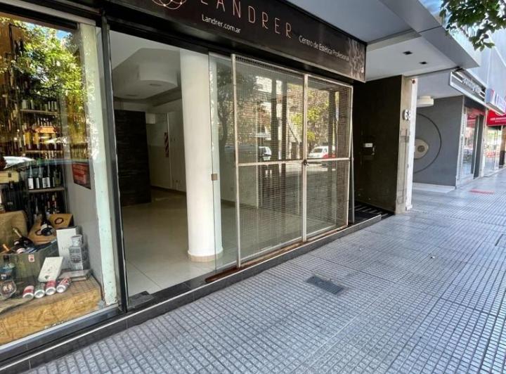 Local comercial · 103m² · 4 Ambientes