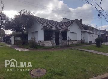 Imagen1 · Venta Casa 3 Amb con Dos Cocheras y Terraza - Parque Luro