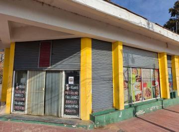 Fondo de comercio · 200m² · Venta Fábrica de Pastas Muy Buena Rentabilidad