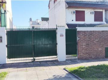Casa · 112m² · 3 Ambientes · 1 Cochera · Casa en Venta Lote Propio