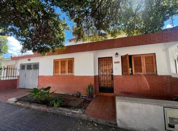 Casa · 162m² · 6 Ambientes · 1 Cochera · Venta 2 Casas de 2 Dorm c/u B° Balcarce Córdoba