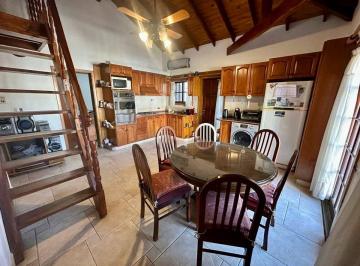 Casa · 102m² · 4 Ambientes · 1 Cochera · Casa en Venta 4 Amb en Escobar