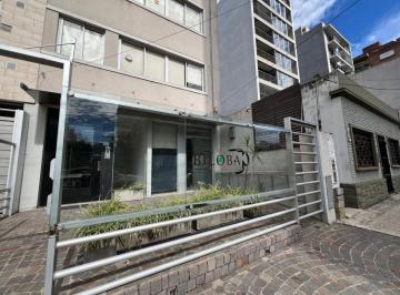 Local comercial · 37m² · 1 Cochera · Venta Local Comercial con Cochera - Moron