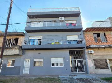 Edificio · 275m² · 4 Cocheras · Venta Edificio con Renta 4 Unidades Villa Bosch