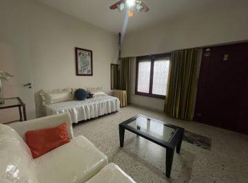 PH · 76m² · 2 Ambientes · 1 Cochera · PH 2 Amb Entrada Indep C/ Cochera, Terraza Apto C