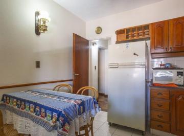 PH · 142m² · 4 Ambientes · Venta PH Tres Dorm. en Barrio Echesortu