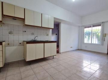 PH · 44m² · 3 Ambientes · Alquiler PH 3 Ambientes con Patio. Villa Bosch