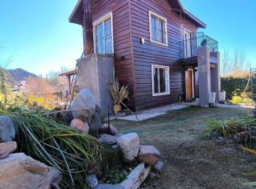 Casa · 190m² · 3 Ambientes · 1 Cochera · Cabaña en Venta en Los Chacayes, Tunuyan - Mendoza