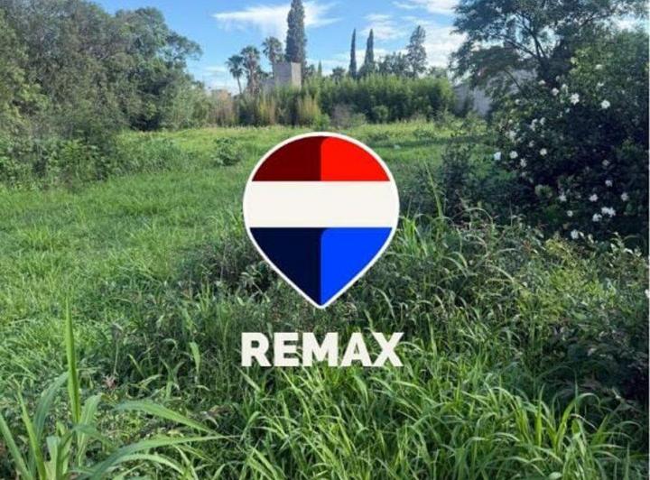Terreno · 1285m²