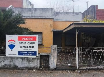 Casa · 90m² · 3 Ambientes · 1 Cochera · Venta Casa 3 Amb Villa Riachuelo a Refaccionar