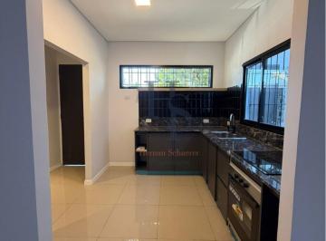 PH · 100m² · 3 Ambientes · 1 Cochera · PH en Alquiler Quilmes