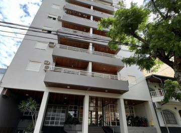 Departamento de 4 ambientes, Posadas · Departamento de Dos Dorm. Céntrico, Edificio Las Acacias