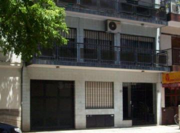 Casa · 349m² · 7 Ambientes · 4 Cocheras · 7 Ambientes o Mas | Peron, Teniente General Juan Domingo Al 4400