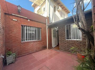 PH · 55m² · 3 Ambientes · PH Fondo 3 Ambientes con Patio y Terraza