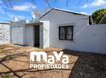 Casa · 60m² · 3 Ambientes · 1 Cochera · Casa a La Venta a Refaccionar