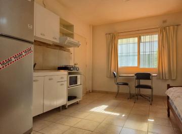 PH de 1 ambiente, San Isidro · Alquiler PH Mono con Patio de Uso Exclusivo en Excelente Zona Villa Adelina