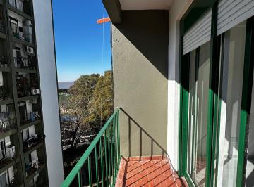 Departamento de 3 ambientes, Vicente López · 3 Ambientes C/balcon Vista Abierta Totalmente Renovado