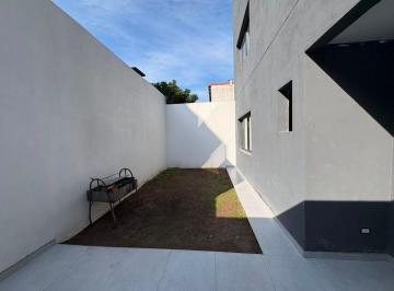 Departamento de 2 ambientes, Merlo · Amplio y Luminoso Departamento en Planta Baja con Patio