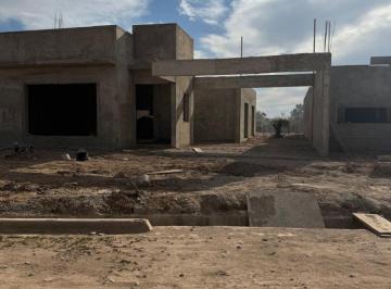 Casa de 5 ambientes, Maipú · Venta Casa a Estrenar Barrio Olivares de Vieytes