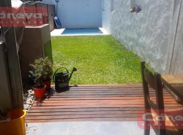 Casa · 103m² · 4 Ambientes · 1 Cochera · Duplex Tigre