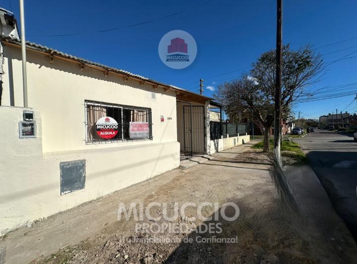 Casa · 68m² · 3 Ambientes · 1 Cochera