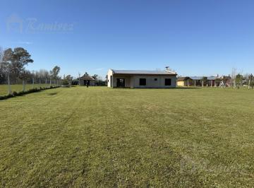 Quinta vacacional · 100m² · 3 Ambientes · Casa Quinta a Terminar 3 Amb. Lote 4000 m² Rural - Gral. Rodriguez