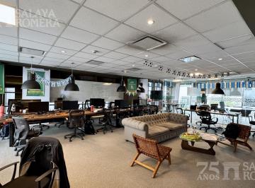 Oficina comercial · 111m² · 3 Ambientes · 2 Cocheras · Oficina en Venta y Alquiler en Regatta Office Olivos Piso Alto