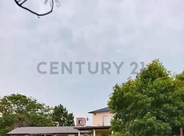 Casa · 340m² · 4 Dormitorios · Casa en Venta | Arturo Segui | 407 E/ 143 y 152