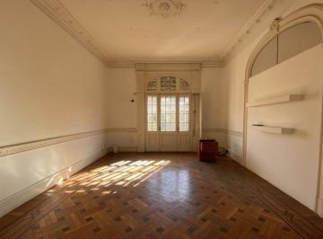Oficina comercial · 200m² · 6 Ambientes · Amplia Oficina Uso Profesional Alquiler