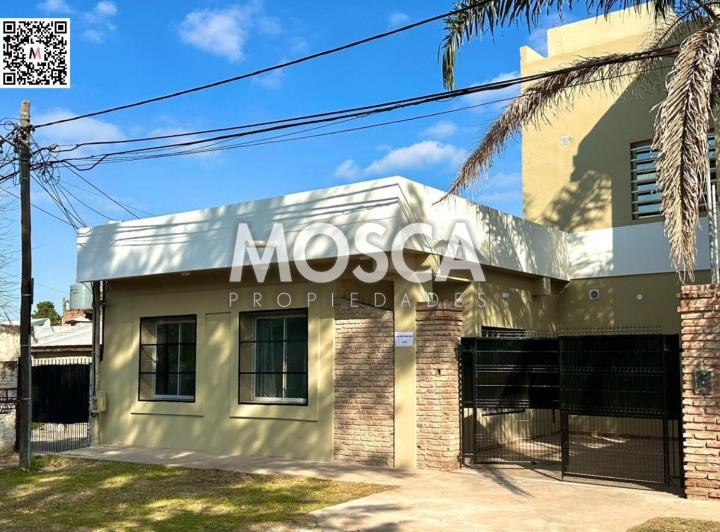 Casa · 48m² · 2 Ambientes · 1 Cochera