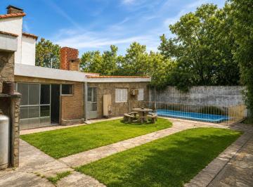 Casa · 180m² · 4 Ambientes · 2 Cocheras · Casa y Oficina en Venta, en Santa Fe y Urquiza, Monje, San Jerónimo