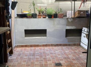 Departamento · 43m² · 1 Ambiente · Oportunidad con Patio Propio!