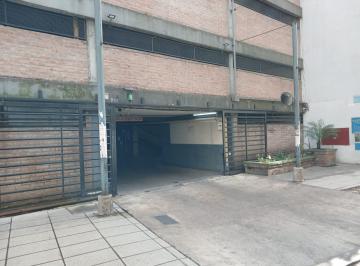 Garage , Recoleta · Cochera en Alquiler Cubierta en Edificio Cocheras
