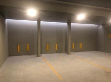 Garage · 11m² · Cochera en Nuestra Señora de Lourdes