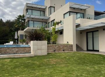 Casa de 12 ambientes, Gobernador Benegas · Casa en Venta 5 Dorm. en Palmares con Pileta y Ascensor