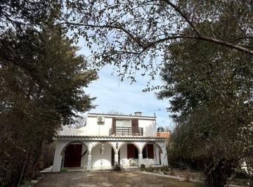 Casa de 5 ambientes, Capilla del Monte · Casa Tipo Colonial con Balcón Al Frente y Vista a Los Cerros