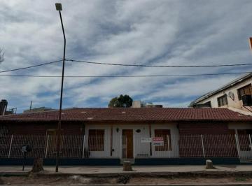 Casa 150m² Alquiler  · Consultar Precio - Particular Alquila