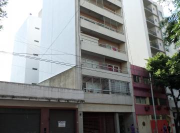 Departamento de 1 ambiente, San Cristobal · Excelente Ambiente, Muy Luminoso y Ventilado en San Cristobal