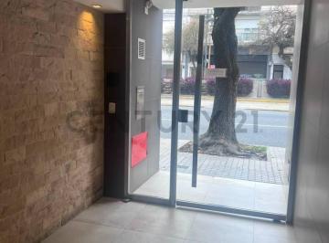 Departamento · 48m² · 2 Ambientes · 2 Ambientes en Planta Baja, con Patio Descubierto de Uso Exclusivo, con Espacio Aéreo Abierto