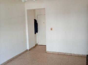 Departamento · 40m² · 2 Ambientes - Johanna Palazzi · Departamento 2 Ambientes a La Calle 1° Piso