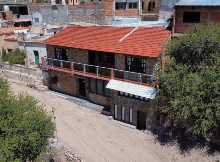 Hotel · 331m²