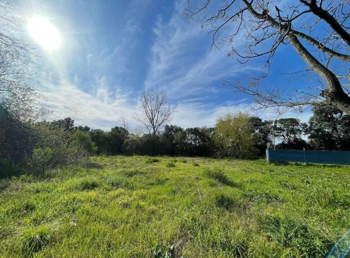 Terreno · 452m²
