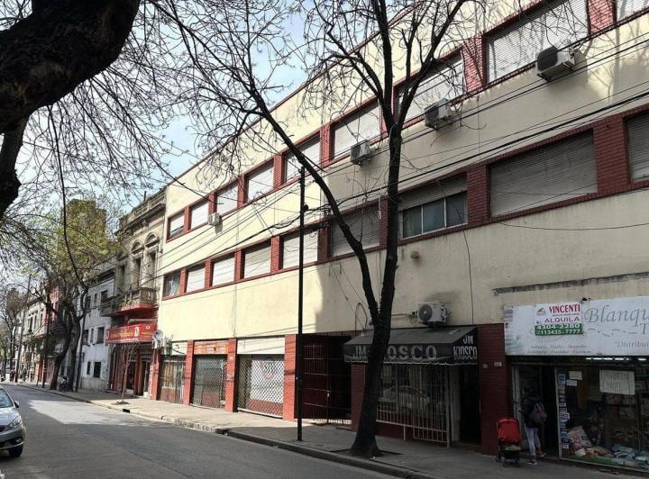 Venta 4 Amb. Al Frente - Primer Piso - Constitución